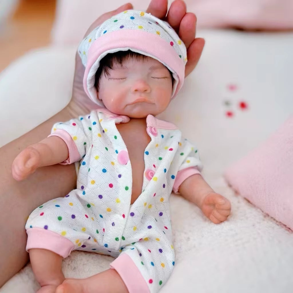 Close Eyes 25Cm Open Mouth & Washable Bebe Reborn Silicone Girl Doll with Rooted Hai Paint Skin Soft Touch Newborn Girl Doll